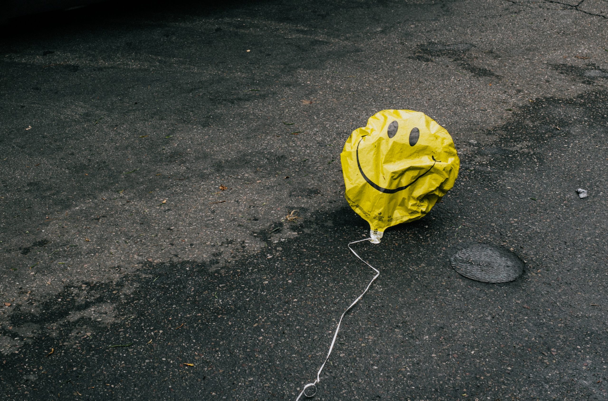 optimistic balloon in the face of an adversarial city street
